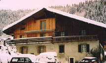 Apartments - Winter skiing or snowboarding in France.