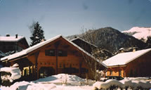 Self-Catered Chalets - Winter skiing or snowboarding in France.